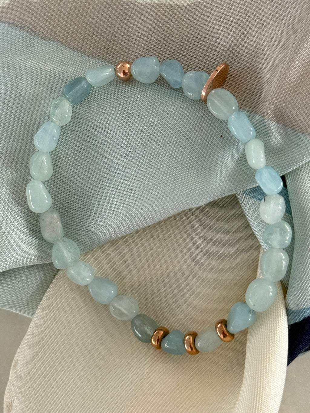 Aquamarin und Silberelemente rosé vergoldet