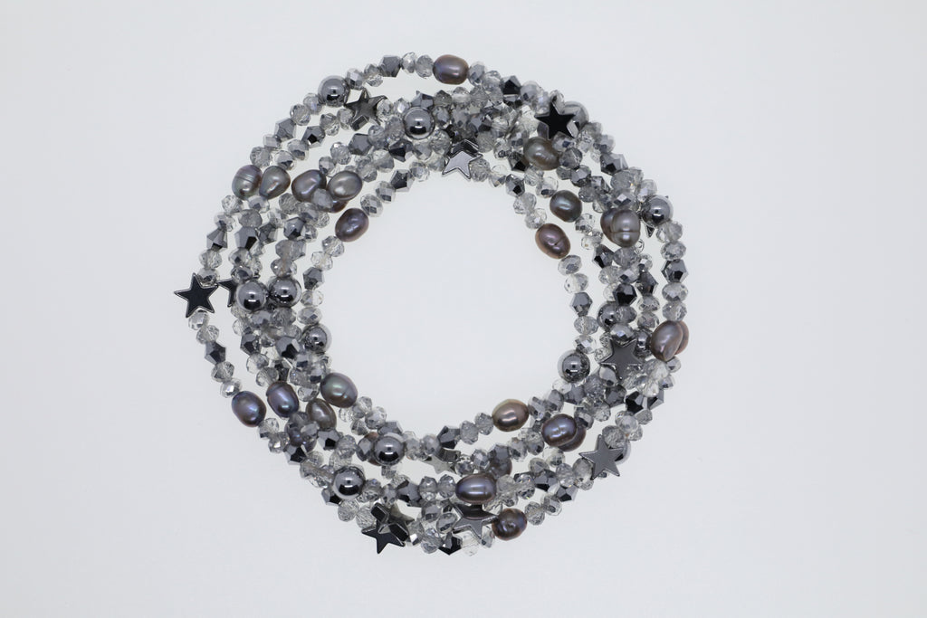 Armband oder Kette Silberfarbene Glasperlen, Hämatitsterne und -kugeln mit Süßwasserperlen